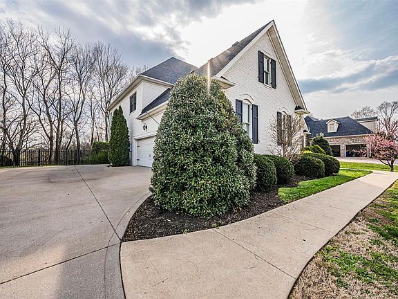 4th image of 923 Cumberland Ridge Way