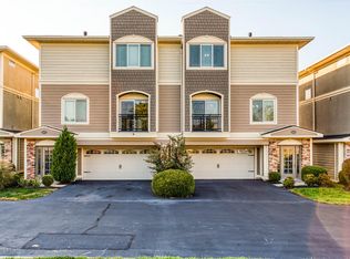 1674 Victory Ct, Prospect, KY 40059