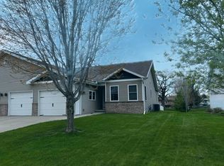733 Robin Rd, Waupun, WI 53963