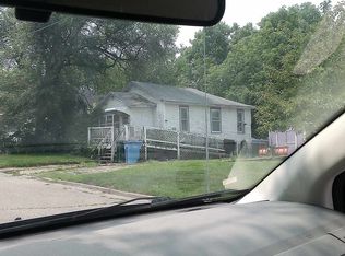 2033 Culver Ave, Lansing, MI 48906