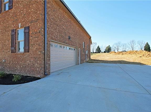 2nd image of 305 Bedrock Dr Lot 38