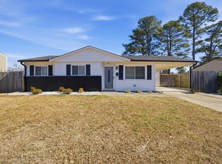 408 Declaration Rd, Virginia Beach, VA 23462