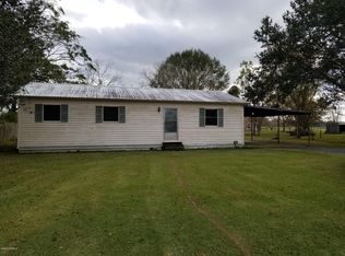 458 Hebert Rd, Arnaudville, LA 70512