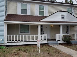 912 Pineland Ave APT 2, Hinesville, GA 31313