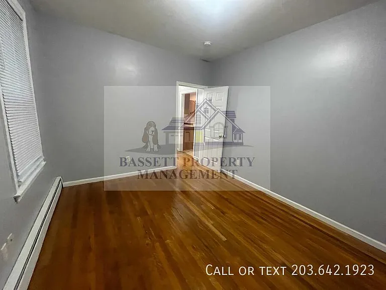 25 Cumley St #1 — Photo 25