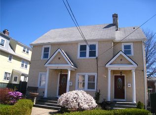 77 Batavia Pl, Harrison, NY 10528