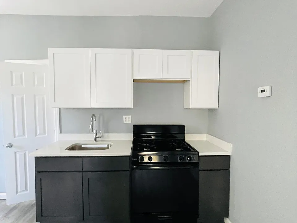 104 Sunset Ave #1F