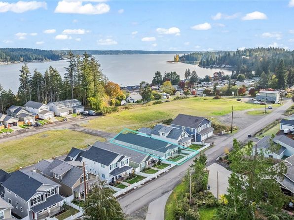 80 E Compass Lane, Allyn, WA 98524