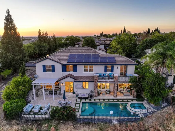 3881 Black Oak Dr, Rocklin, CA 95765