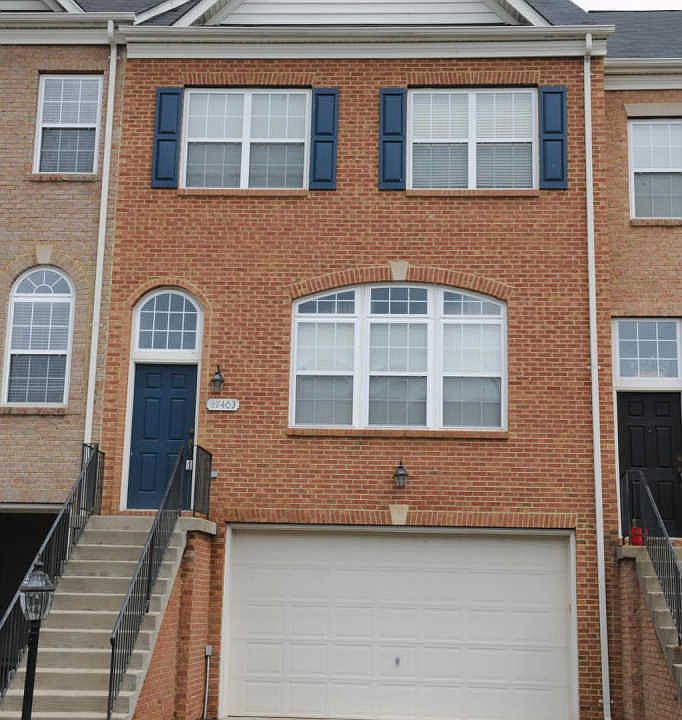 1st image of 17403 Grant Cottage Dr