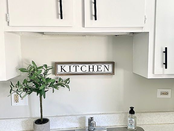 4th image of 6800 State Park Rd #12