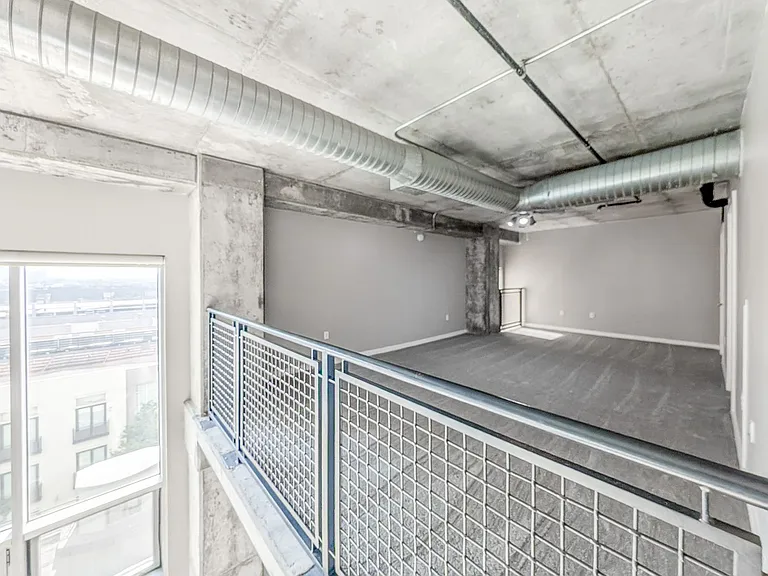 2000 Bagby St #7417 — Photo 5