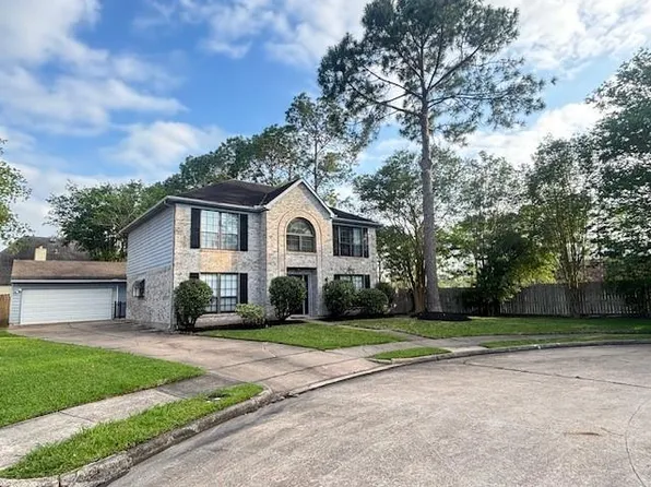 802 Forest Bay Ct, Houston, TX 77062
