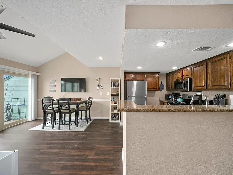 7041 Kingston Cove Ln #254 — Photo 12