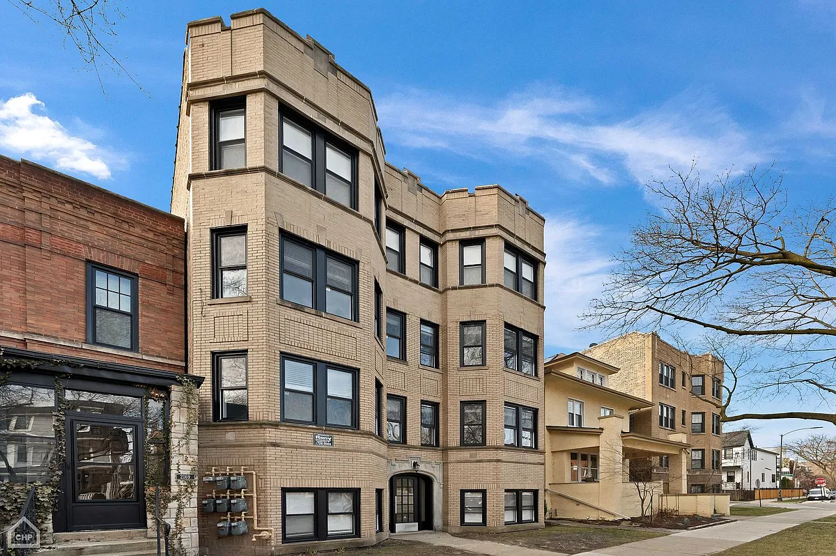 Building Photo - 2173 W Wilson