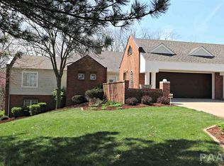 2510 W Hidden Lake Ct, Peoria, IL