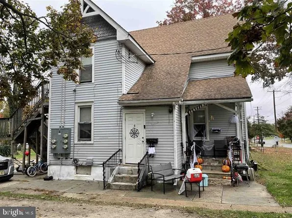 38 Broadway, Laurel Springs, NJ 08021
