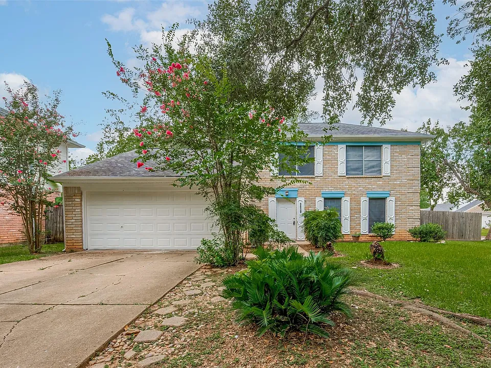 3610 Bee Bayou Ln