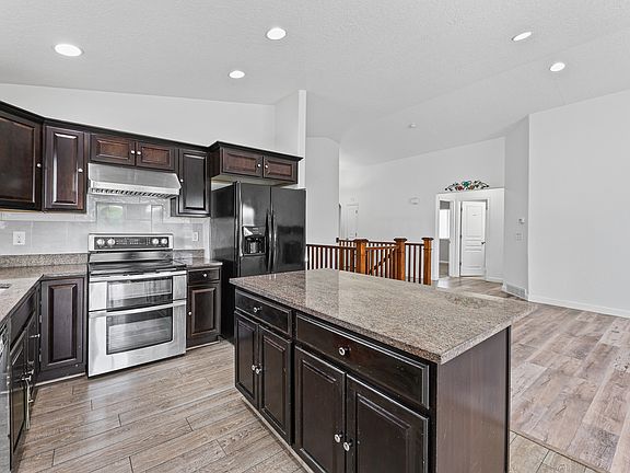 2nd image of 5355 W Halton Ln