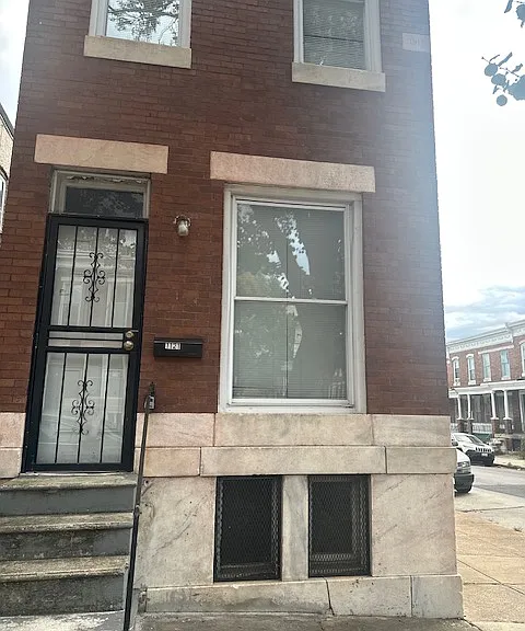 1121 Whitelock St — Photo 1