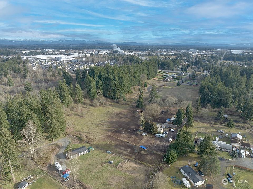 1st image of 17201 36th Avenue E