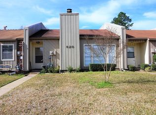920 Townwood Dr, Lufkin, TX 75904