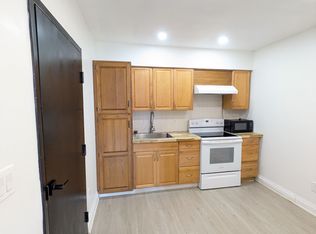 1865 Davenport Rd #2, Toronto, ON M6N 1B9