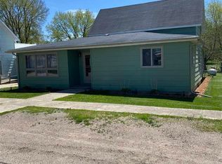 506 6th St, Correctionville, IA 51016
