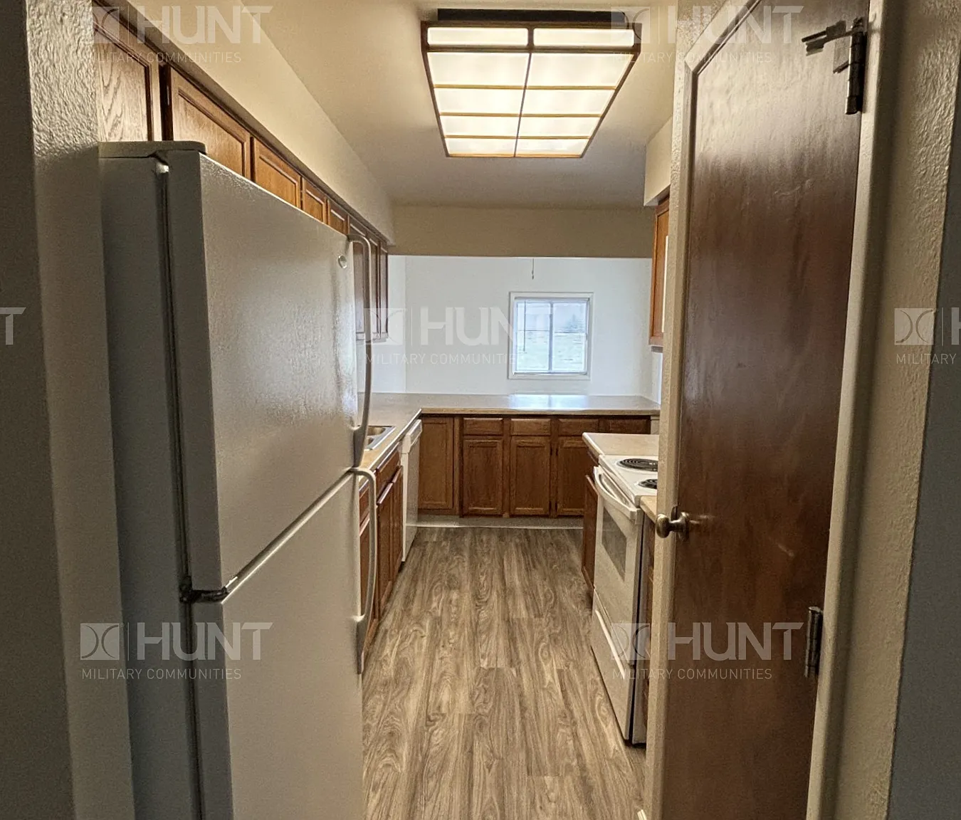 5 bed, 1538 sqft, $2,575 — Photo 2