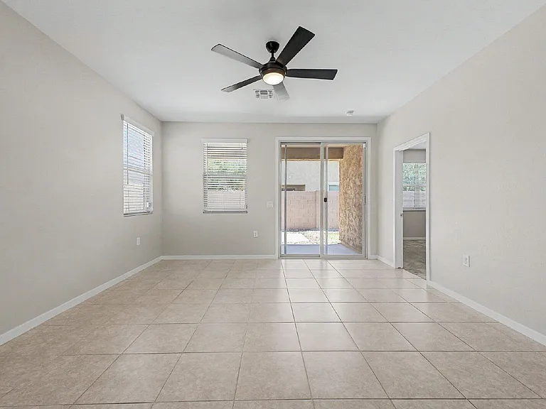 14155 W Georgia Dr — Photo 8