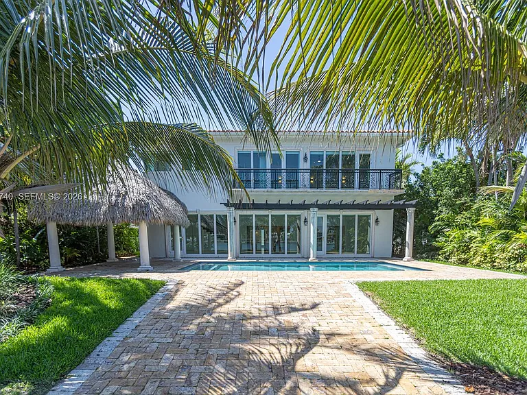 425 N Shore Dr — Photo 35