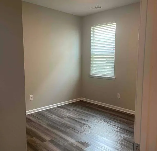 956 Laurens Mill Dr — Photo 14