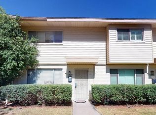2551 W Rose Ln #A-11, Phoenix, AZ 85017