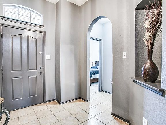 5th image of 4100 Petersburg Dr