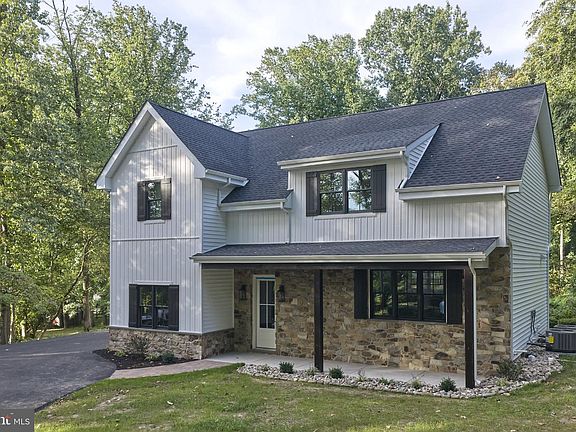 5th image of 6239 Greenhill Rd
