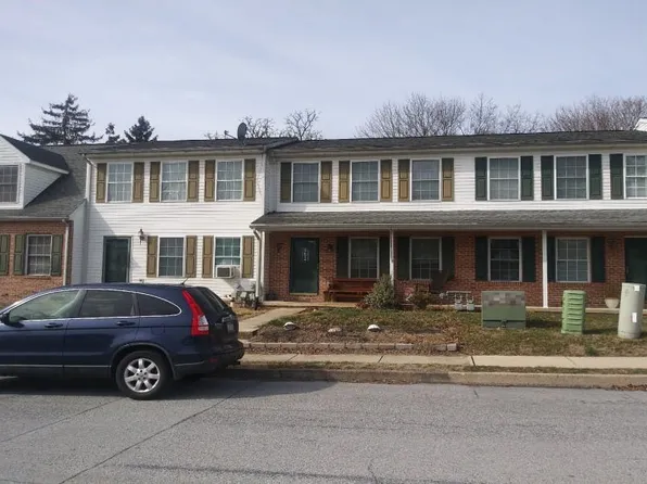 462 Scott Ave, Waynesboro, PA 17268