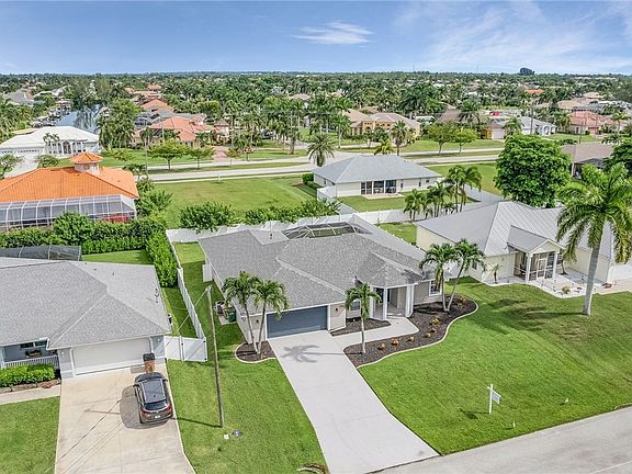 3rd image of 2617 SW 42nd Ln