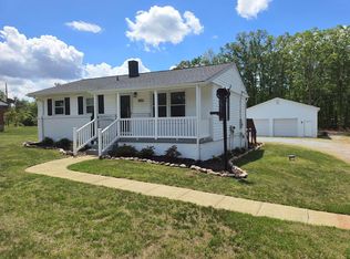 5901 Rockford School Rd, Gretna, VA 24557