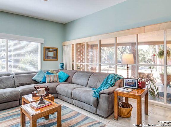 5th image of 10209 Sunflower Ln