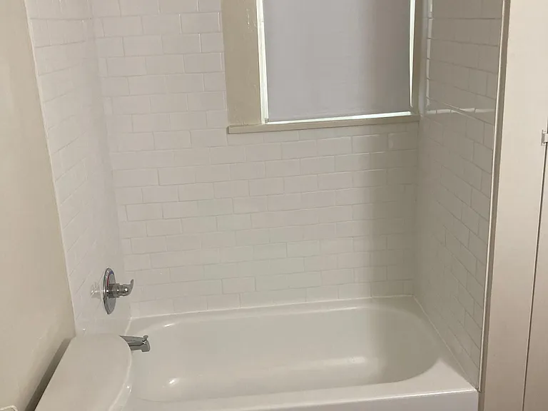 327 Oglethorpe Ave #1 — Photo 7