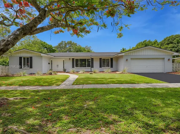 8340 SW 96th St, Miami, FL 33156