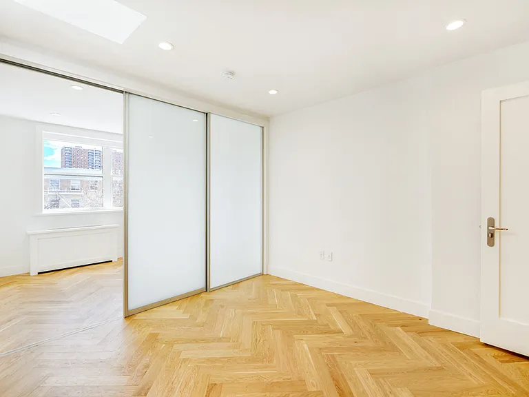 288 Clinton Ave #2905B — Photo 9