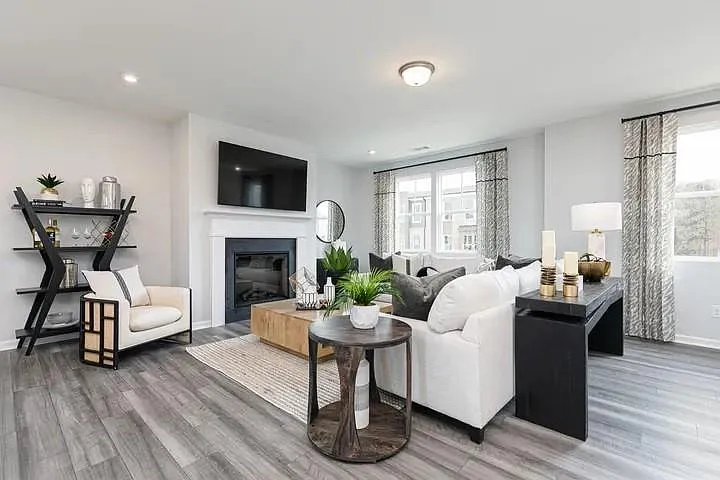 4 bed, 3.5 bath, 2129 sqft, $3,100 — Photo 3
