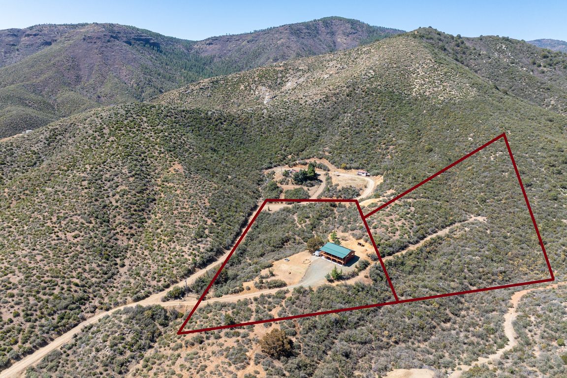 001_Aerial Overview