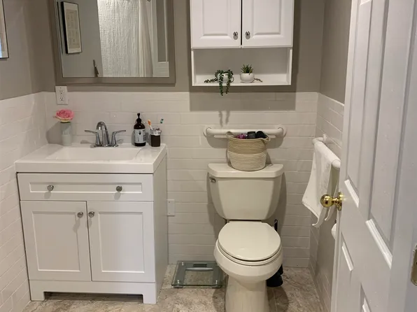 473 Newark Avenue image 17 of 19