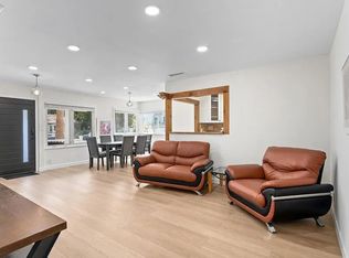 5123 Noble Ave, Sherman Oaks, CA 91403