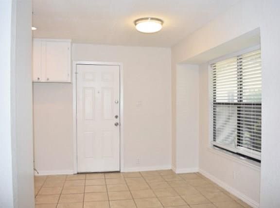 4th image of 6524 N Stardust Dr