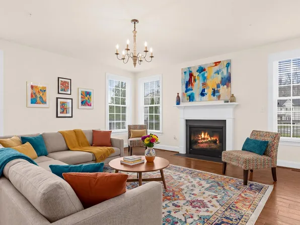 830 Sebastian Ln, Gambrills, MD 21054