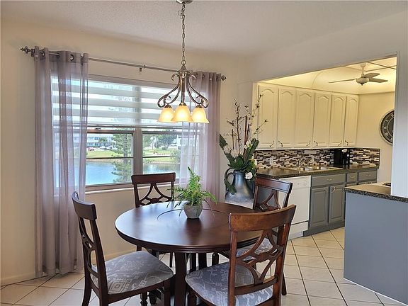 5th image of 3040 Cambridge Cir #B