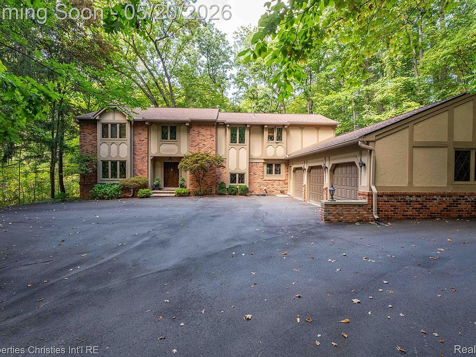 1st image of 1100 Bretton Ln